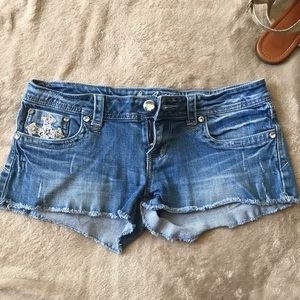 LA Idol shorts